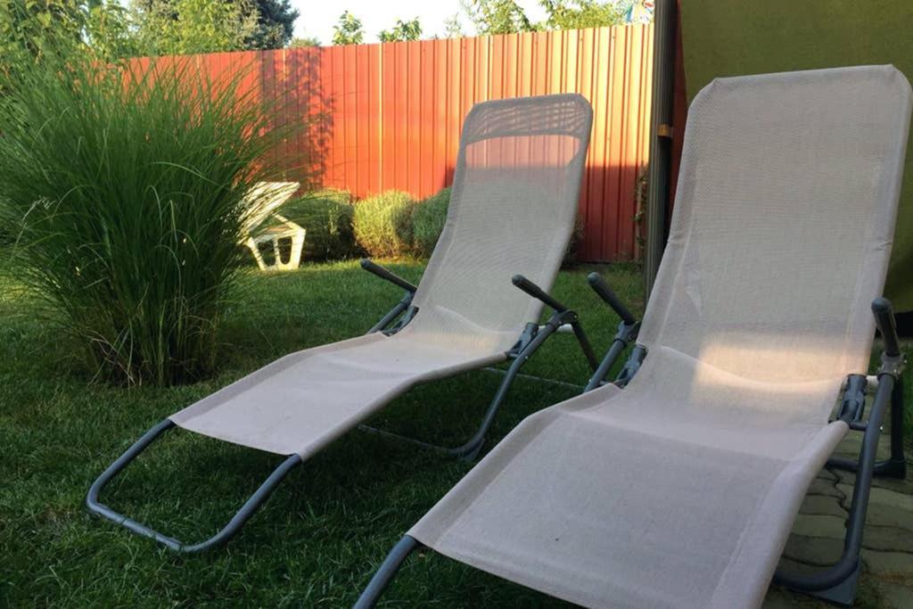 Green Garden Apartment Ingyenes Zart Parkoloval Szeged Luaran gambar