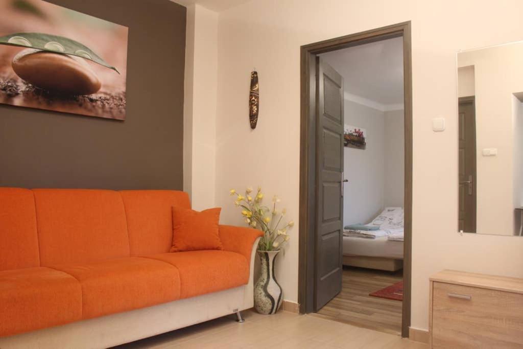 Green Garden Apartment Ingyenes Zart Parkoloval Szeged Luaran gambar